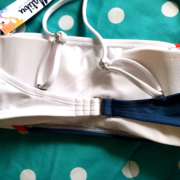 Malibu Bikini Set - Picture 4 of 5